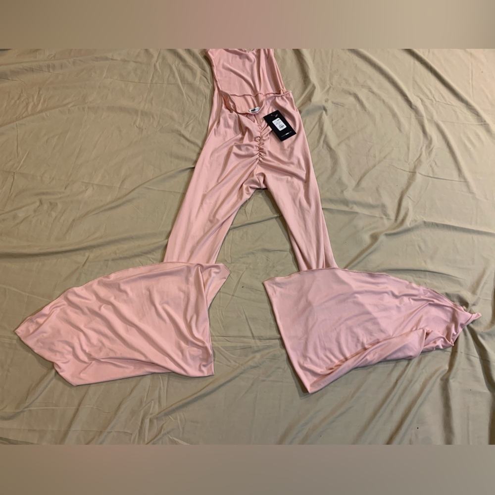 -NWT- Fashion Nova Blush Pink Flared Jumpsuit - Picture 12 of 16